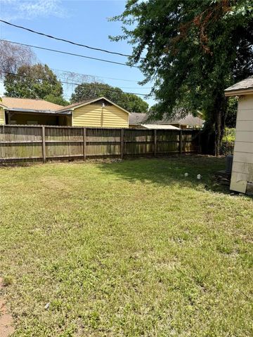 1908 Oregon Street, Baytown, TX 77520