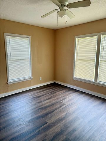 1908 Oregon Street, Baytown, TX 77520