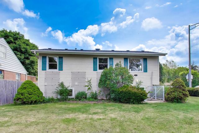 5455 S Catherine Avenue, Countryside, IL 60525