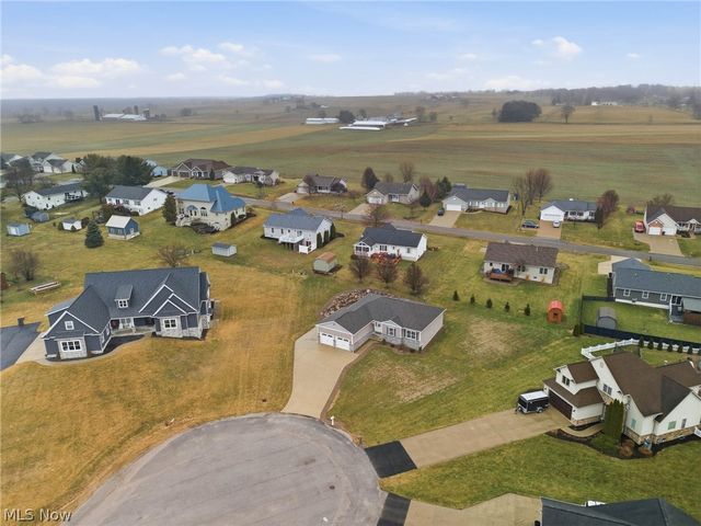 31 Shannon Drive, Apple Creek, OH 44606