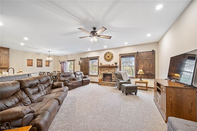 31 Shannon Drive, Apple Creek, OH 44606