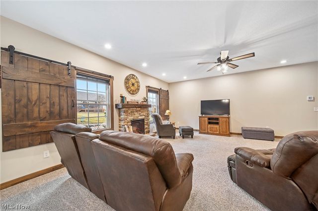 31 Shannon Drive, Apple Creek, OH 44606