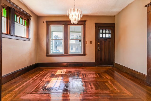 228 Brook St, New Bedford, MA 02746