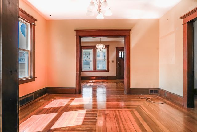 228 Brook St, New Bedford, MA 02746