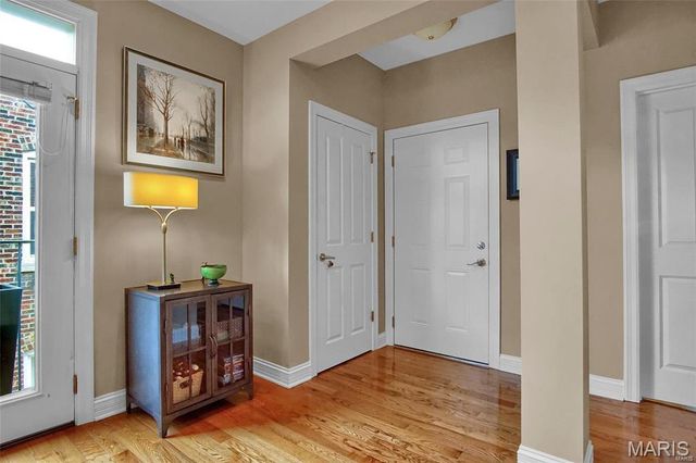 720 Westgate Avenue C, St Louis, MO 63130
