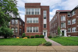 720 Westgate Avenue C, St Louis, MO 63130