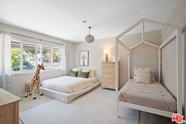 5025 Dantes View Drive, Calabasas, CA 91301