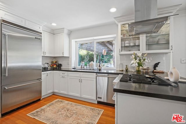 5025 Dantes View Drive, Calabasas, CA 91301