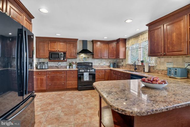 508 BAY HILLS DR, Arnold, MD 21012