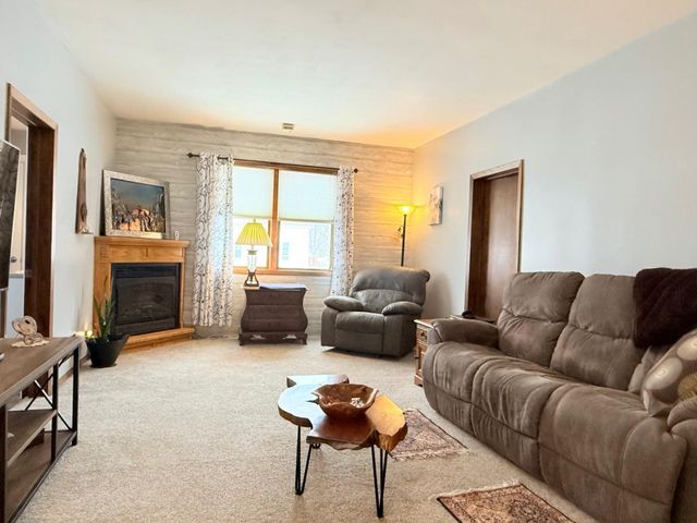 108 4th Street NE, Fulda, MN 56131