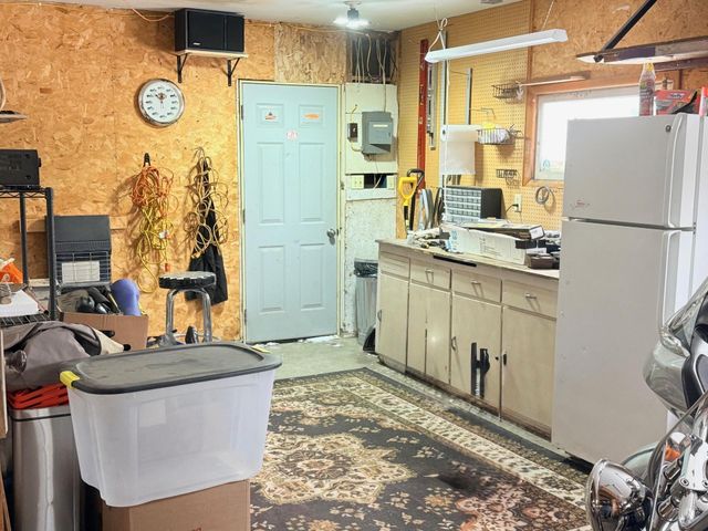 108 4th Street NE, Fulda, MN 56131