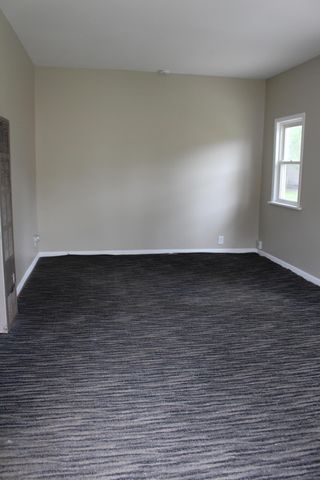 135 N Lindberg Street, Griffith, IN 46319