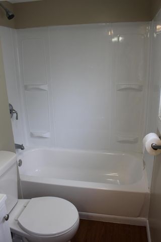 135 N Lindberg Street, Griffith, IN 46319