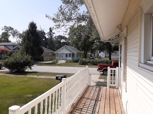 135 N Lindberg Street, Griffith, IN 46319