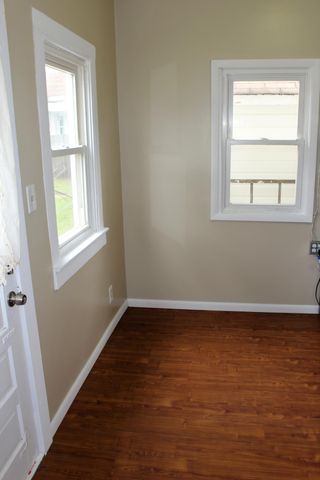 135 N Lindberg Street, Griffith, IN 46319