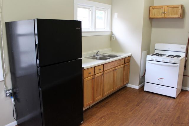 135 N Lindberg Street, Griffith, IN 46319