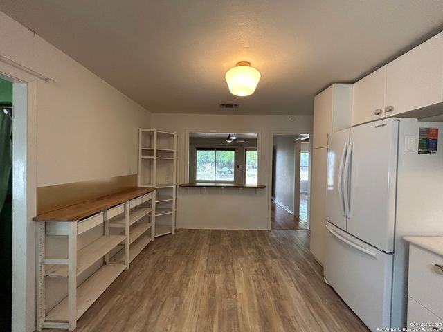 737 N Central Ave, New Braunfels, TX 78130