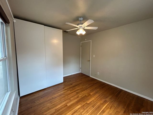 737 N Central Ave, New Braunfels, TX 78130