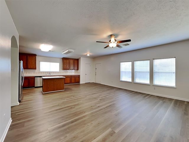 3043 Crestbrook Bend Lane, Katy, TX 77449