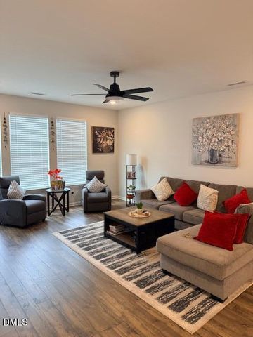 2207 Grants Pass Station, Apex, NC 27502