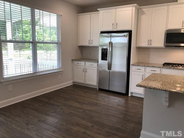 2207 Grants Pass Station, Apex, NC 27502