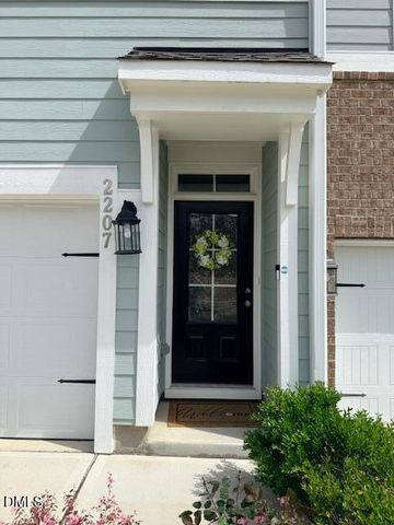 2207 Grants Pass Station, Apex, NC 27502