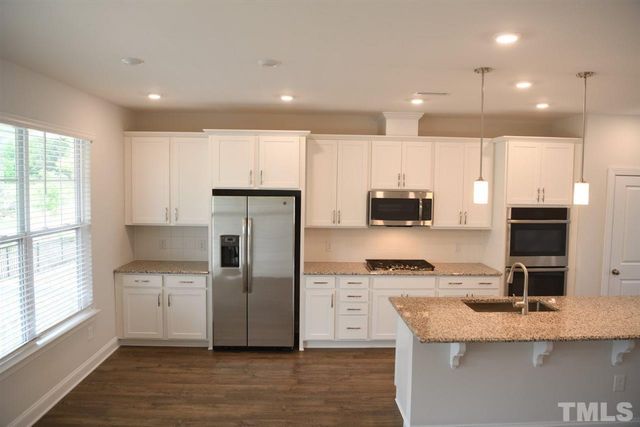 2207 Grants Pass Station, Apex, NC 27502