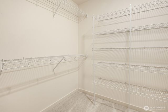 1937 18th Avenue NE, Issaquah, WA 98029