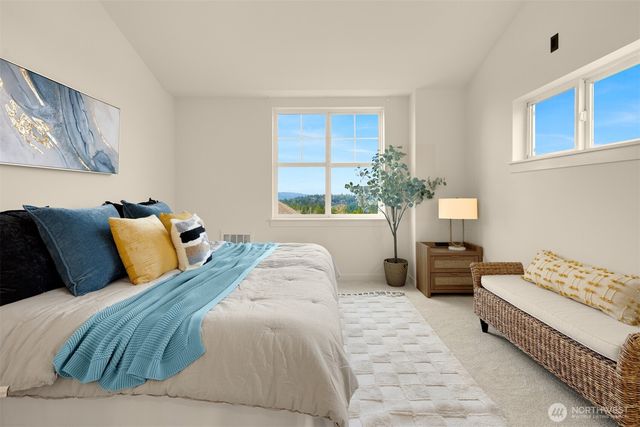 1937 18th Avenue NE, Issaquah, WA 98029