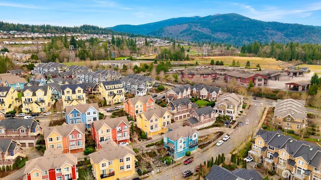 1937 18th Avenue NE, Issaquah, WA 98029