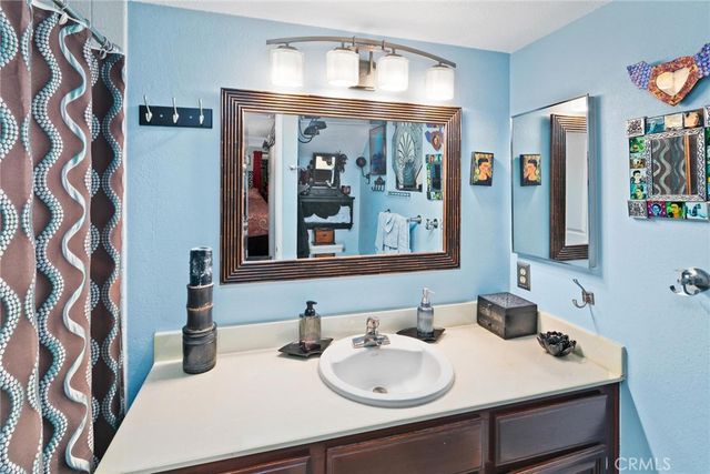 11407 Madera Rosa Way, San Diego, CA 92124