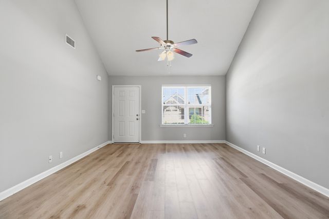3321 Stormello Lane, Murfreesboro, TN 37128