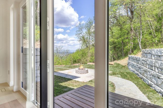134 View Ridge Parkway, Leicester, NC 28748