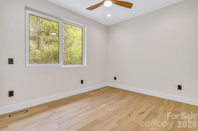 134 View Ridge Parkway, Leicester, NC 28748