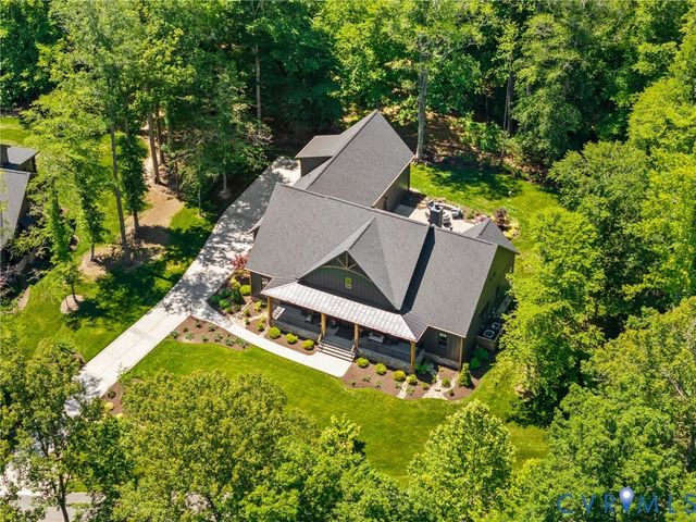 8587 Barrique Rd, New Kent, VA 23124