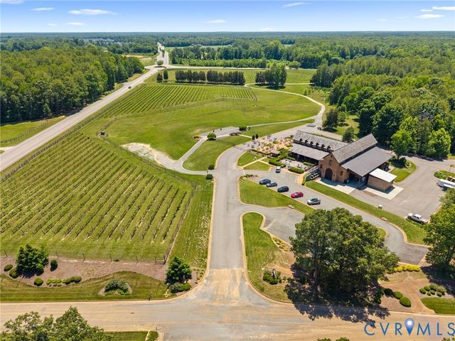 8587 Barrique Rd, New Kent, VA 23124