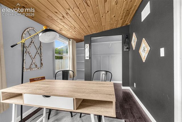 1608 Highland Way, Colorado Springs, CO 80906