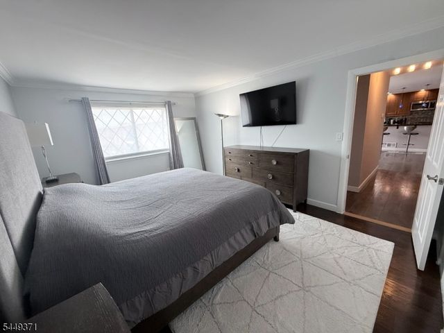 1190 W St George C31C031 C 31, Linden City, NJ 07036