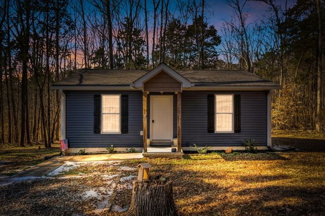 1055 William Glen Rd, Ashland City, TN 37015