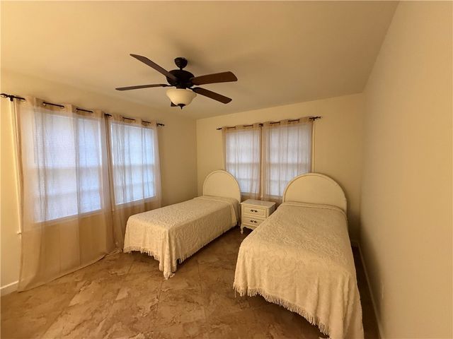 1837 22nd Avenue A, Vero Beach, FL 32960