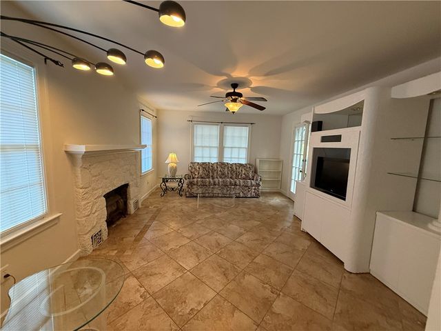 1837 22nd Avenue A, Vero Beach, FL 32960