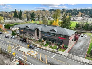 23424 Ne HALSEY St, Wood Village, OR 97060
