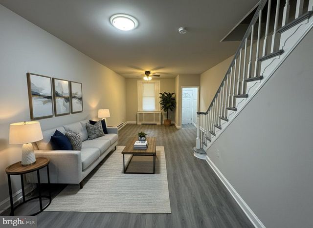 553 N GROSS ST, Philadelphia, PA 19151