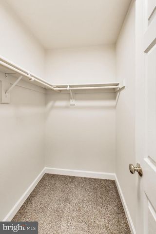 6454 WOODRIDGE RD, Alexandria, VA 22312