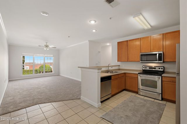 2807 Bloomfield Lane Unit 206, Wilmington, NC 28412