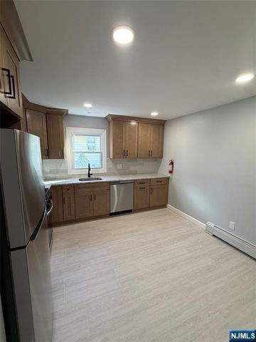 286 Leonia Avenue, Bogota, NJ 07603