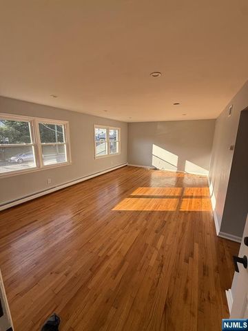 286 Leonia Avenue, Bogota, NJ 07603