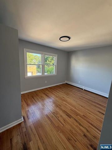 286 Leonia Avenue, Bogota, NJ 07603