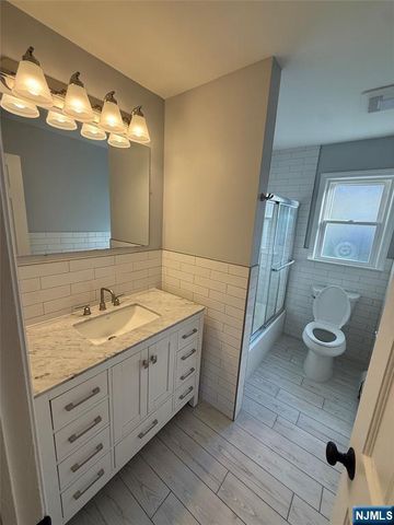 286 Leonia Avenue, Bogota, NJ 07603