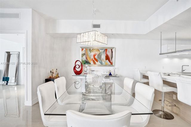 17301 Biscayne Boulevard 1207, North Miami Beach, FL 33160